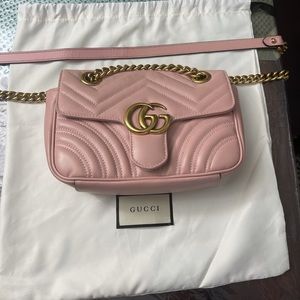 Gucci Marmont matelassè mini bag